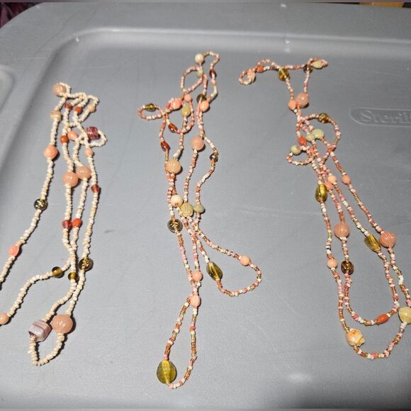 Set of 3 vintage beaded necklaces - Picture 4 of 8